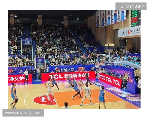 四川男篮CBA俱乐部杯首战,新援表现亮眼 四川男篮CBA俱乐部杯首战,新援表现亮眼